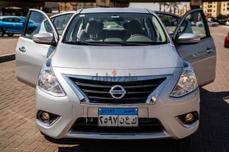 للإيجارنيسان صني 2027 بدون سائق - car for rent