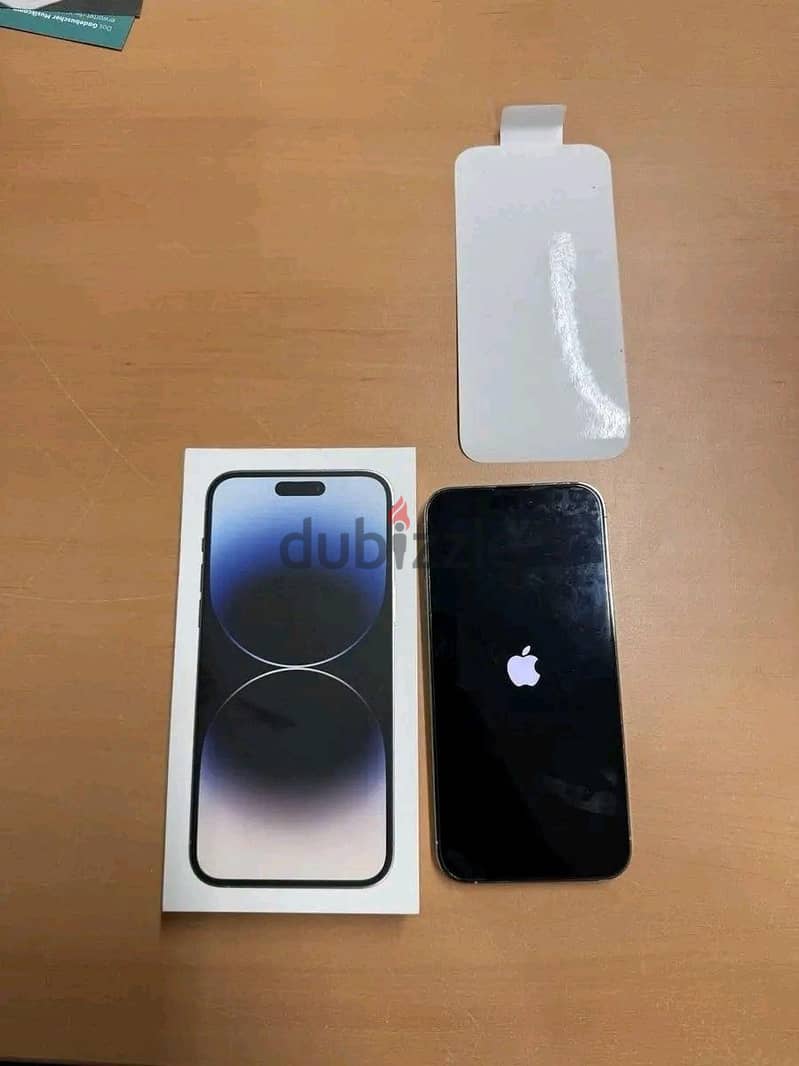 Apple - iPhone 15 Pro Max 1