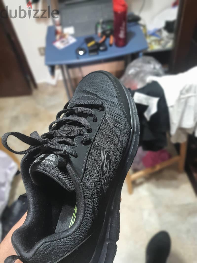 original Skechers sneakers memory foam 2