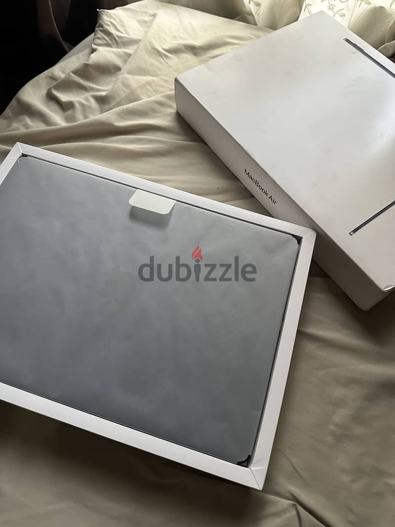 Macbook Air M5 32GB 2TB 3