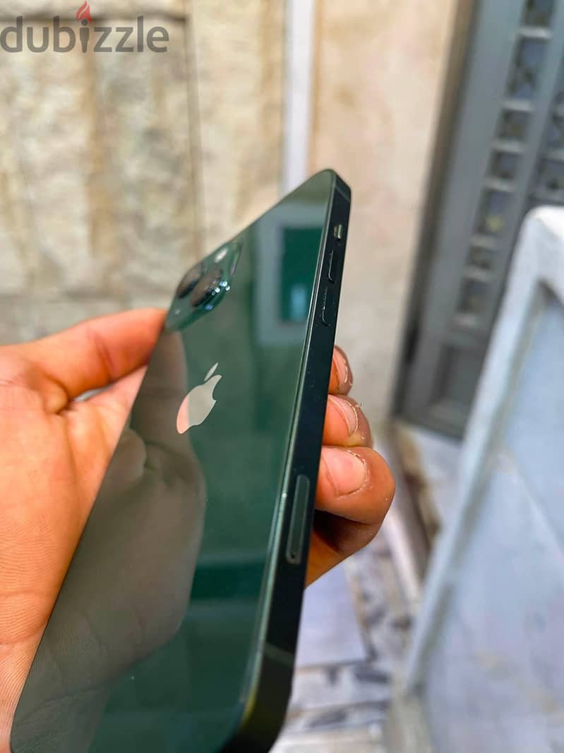Apple - iPhone 13 2