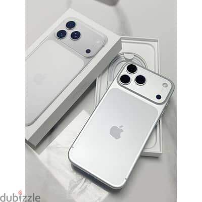 iPhone 17 pro max gray white