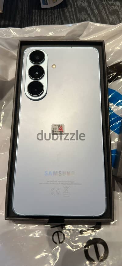Samsung S26