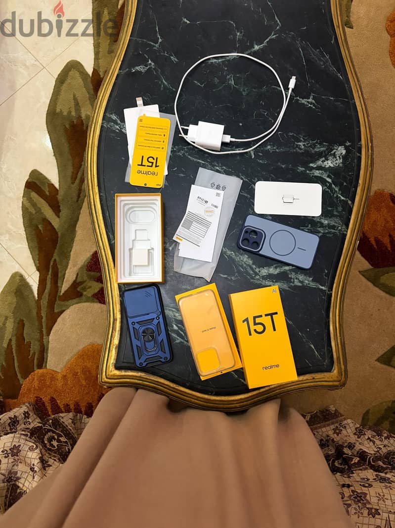 ريلمى 15t 2