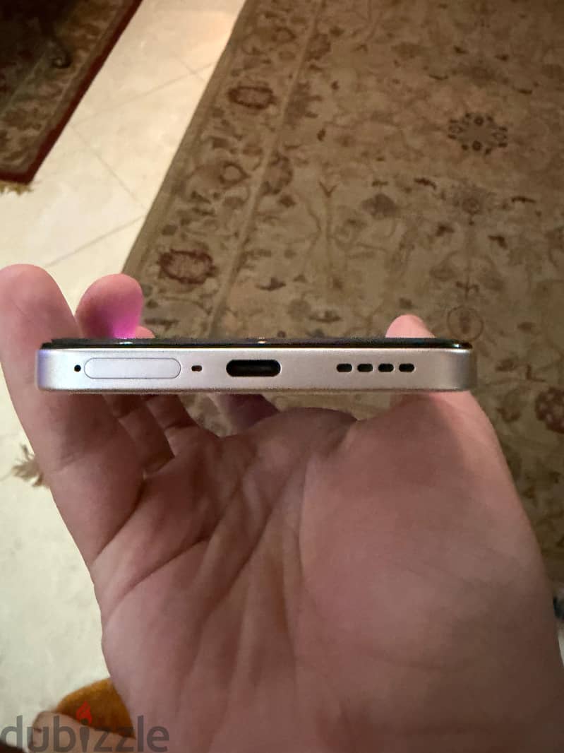 ريلمى 15t 5