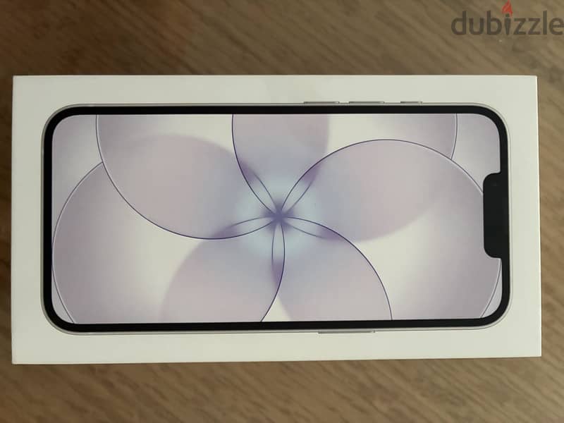 Apple - iPhone 17e 1