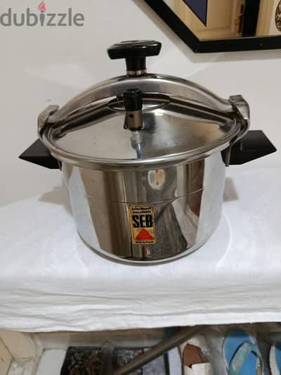 حله صغط  جديدة ستانلس ستيل ماركة SEB  صناعة فرنساوي