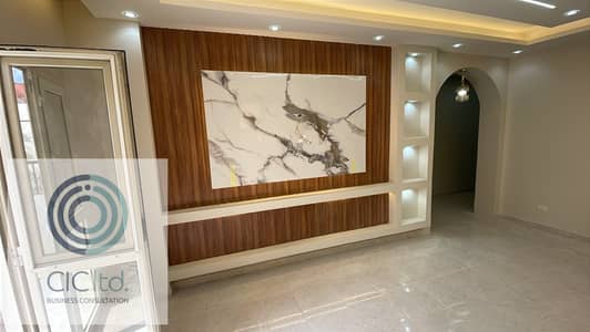 Apartment for sale in the First District - Fifth Neighborhood - prime location - next to Wadi Degla Club and Nawal MSA University - in the heart of am