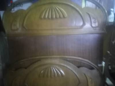 سرير ١٦٠ كامل بحاله جيده بالمطبعه فيصل 01151112882