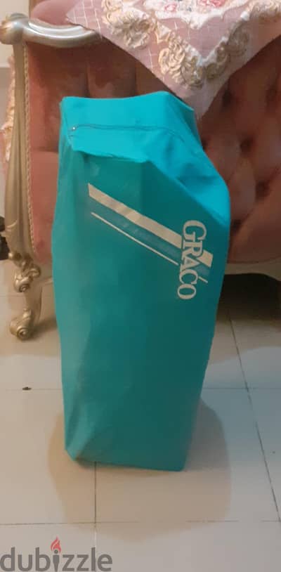 سرير أطفال Graco استعمال خفيف جدا