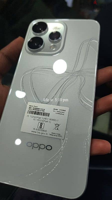 OPPO RENO15 3