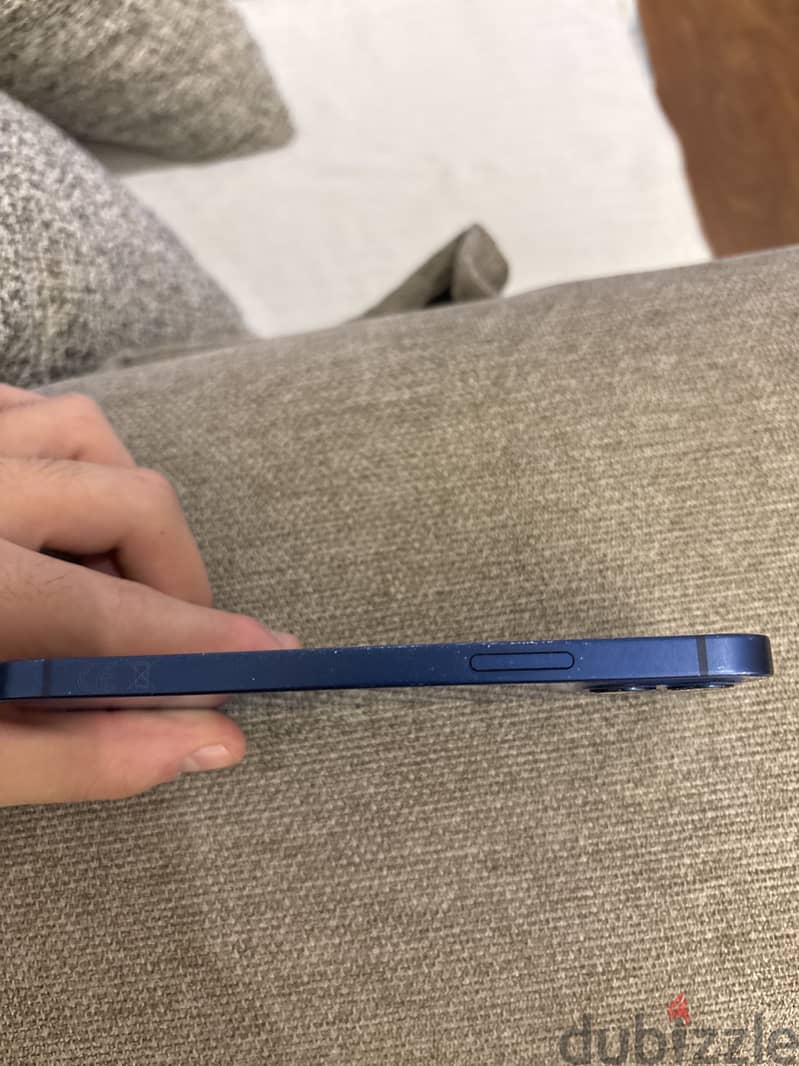 Apple - iPhone 12 4
