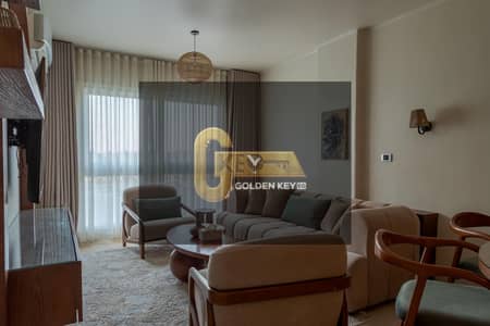 Premium apartment for rent in a prime location, elegant finishing, excellent location, ideal for living or investment, close to key services, shops