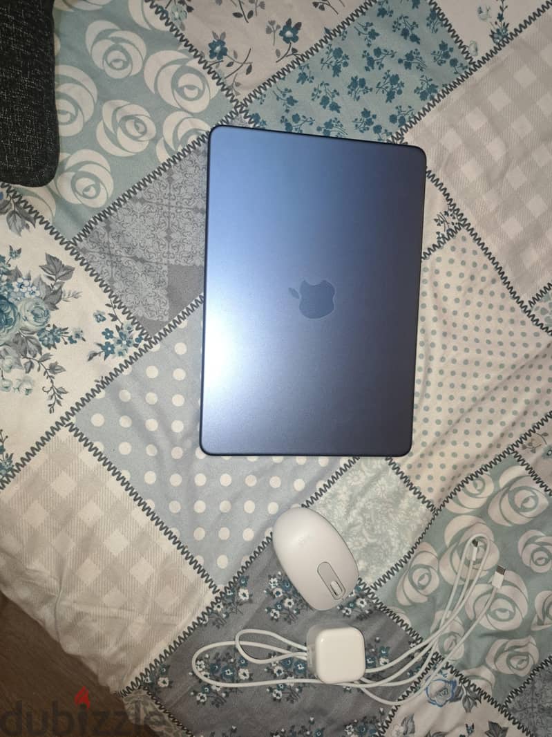 mac book neo 3