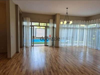 At an unrepeatable price, a duplex in Prime Location, the most distinctive location in Hyde Park, New Cairo, minutes from the American University.