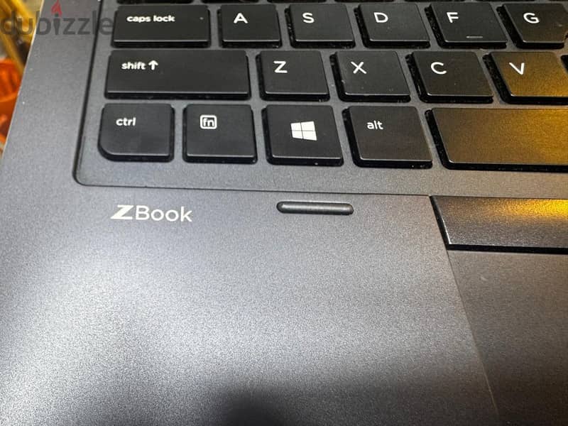 hp zbook g3 xeon Nvidia quadro 2g 5