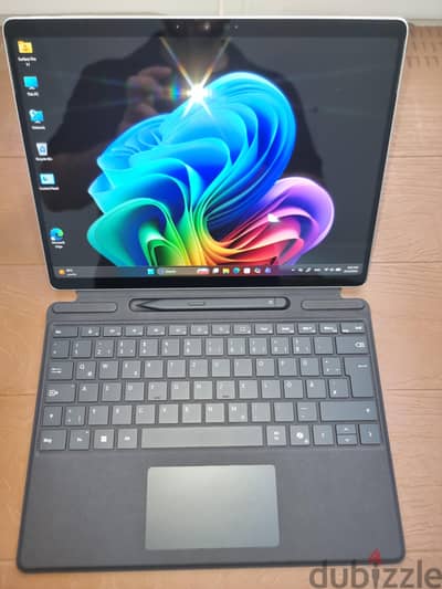 Microsoft Surface Pro 11 | Snapdragon X Plus | 16GB | 256GB