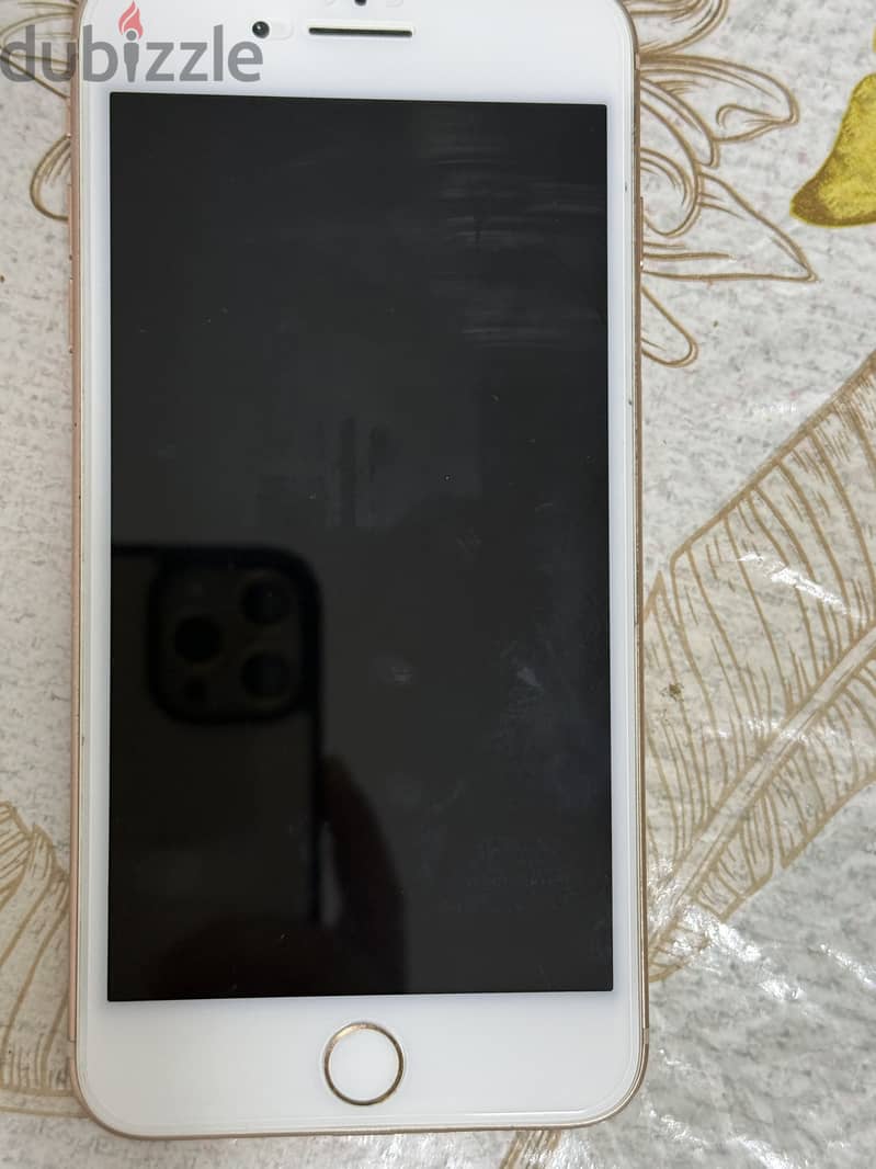 Apple - iPhone 8 Plus 1