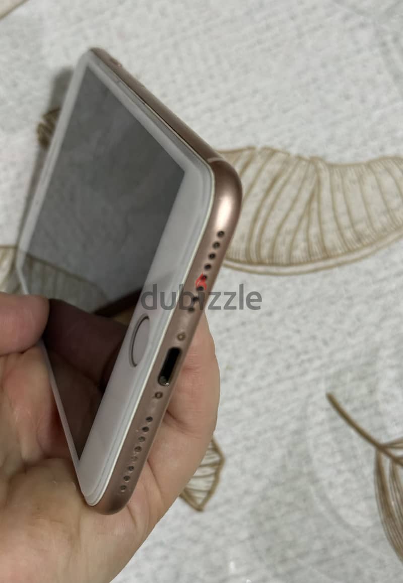 Apple - iPhone 8 Plus 2