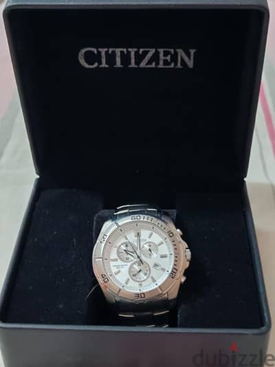 ساعه citizen ياباني بالعلبه