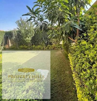 Villa for sale next to the most important schools and international universities for less than its original price for quick sale and seriousness in implementation in Azar
