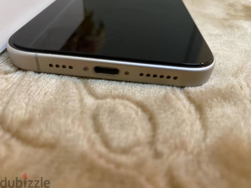 iPhone 16 Plus 128gb 3