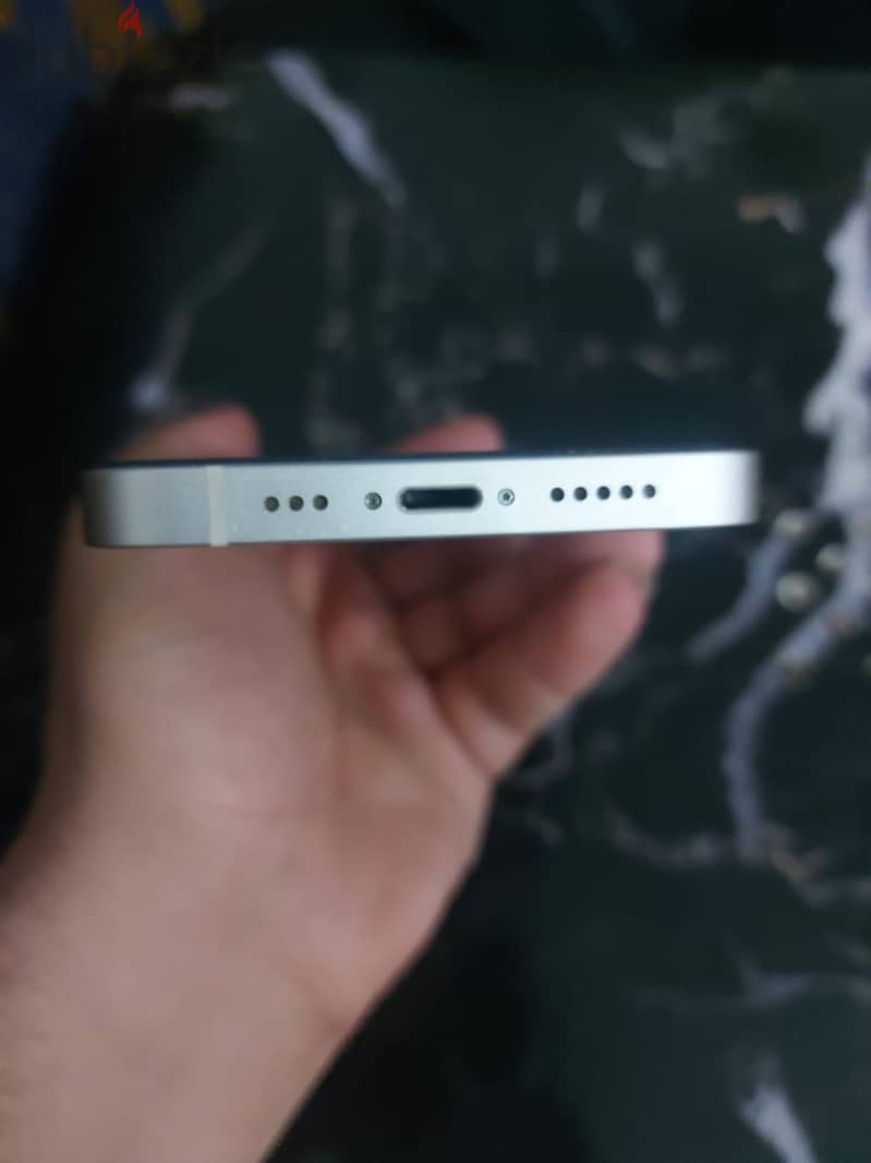 Apple - iPhone 13 1