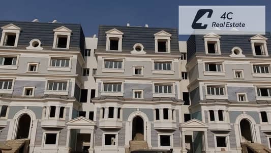 للبيع اي فيلا روف استلام فوري بمقدم وتكملة أقساط بأقل سعر في الماركت 4غرف280متر+روف 130مترفي Mountain View iCity التجمع الخامس بالقرب من جولدن سكوير