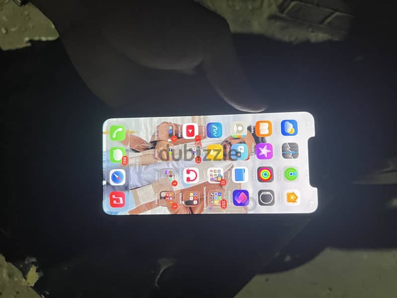 Apple - iPhone 11 Pro Max 1
