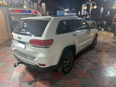 Jeep Grand Cherokee 2017