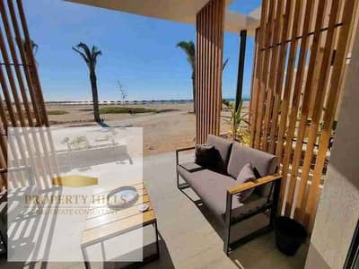 Chaler for sale in el gouna Ready to delvier and for Viewing – over looking the view with best discount  • Unit Type: chalet • Built-up Area: 120m² • Location: El Gouna – Red Sea • Status: Ready for viewing  Project Features:  Prime location in the heart