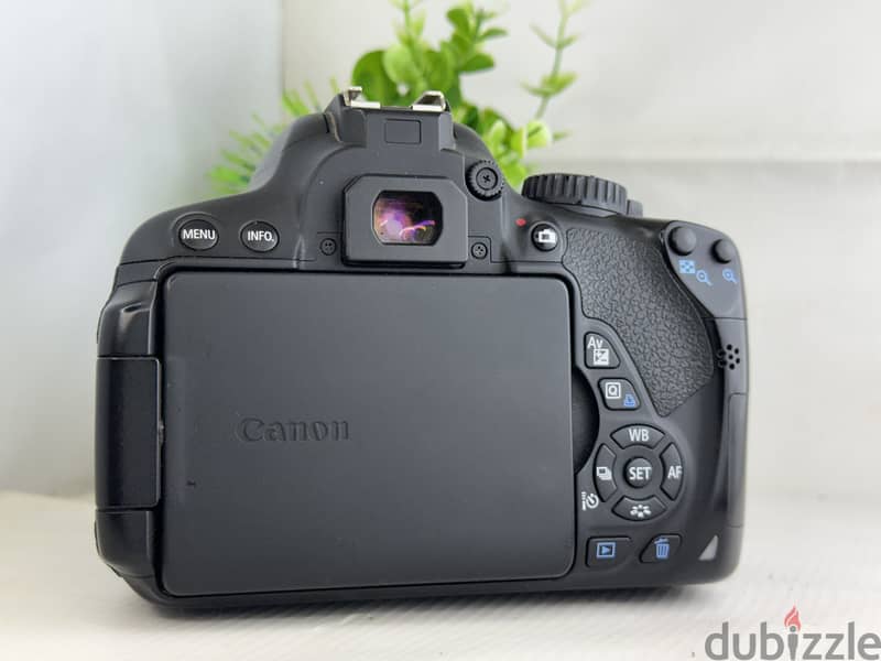 Canon 650d زيرو 2
