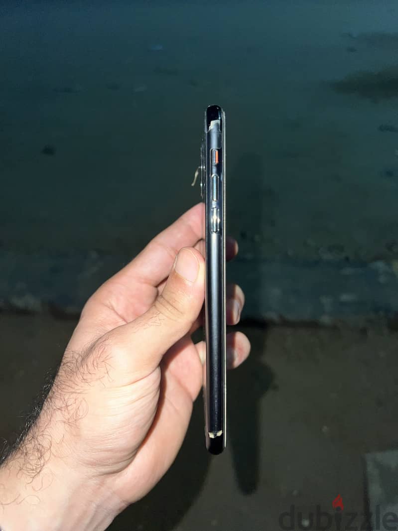 Apple - iPhone 11 Pro Max 5