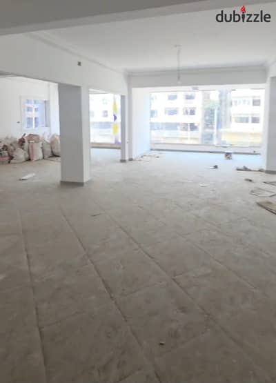 معرض تجاري للايجار على افخم وارقي شارع رئيسي في المهندسين
