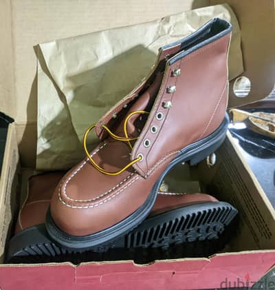 (Safety Boot) أصلي من ماركه Red Wing Shoes موديل  8249 Made in the USA