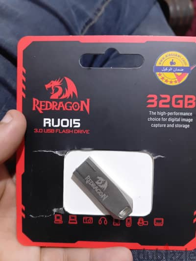 فلاشة redragon 32g استخدام شهرين فقط