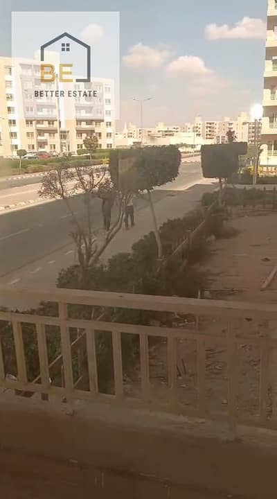 للبيع في كمبوند وصال  شقة أرضي بجاردن بموقع مميز جدًا