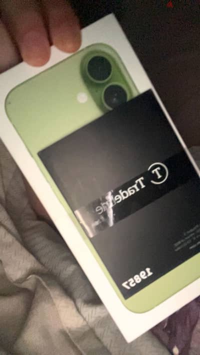Apple - iPhone 17