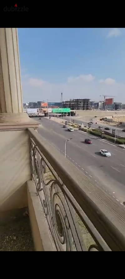 شقه للبيع في البنفسج عمارات علي شارع التسعين الشمالي مباشر وقدام كبري الرحاب