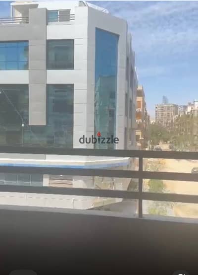 Apartment for sale in the tenth sector, second floor, the entire building is inhabited, 150 meters, red brick, net area 120 meters (3 rooms + 2 bathrooms), northern view     Price 4 million 150 thousand cash (Price per meter 27660 EGP) according to the area      (not including the garage unit)     The price is negotiable in case of serious purchase