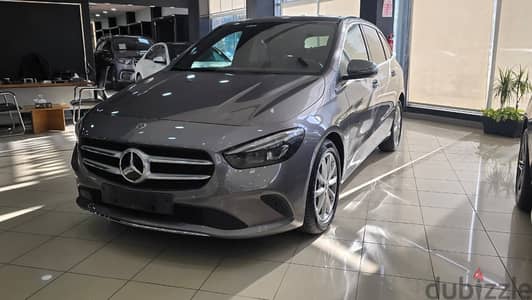 Mercedes-Benz B180 2014 Automatic