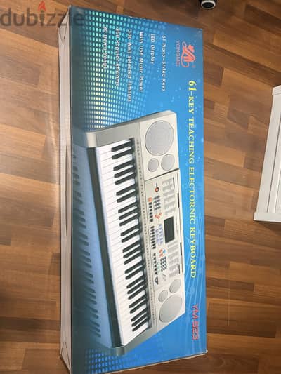 Piano YM-832