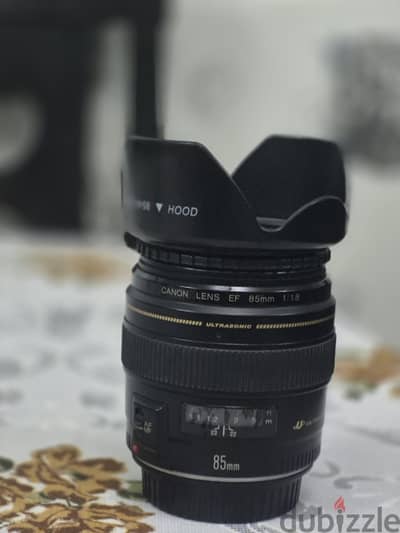 lens canon 85 f1.8 عدسة