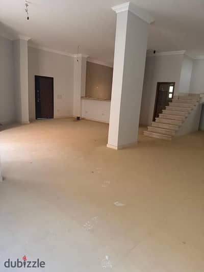 Duplex Villa for Rent Suitable for residential or administrative use in andalus 2