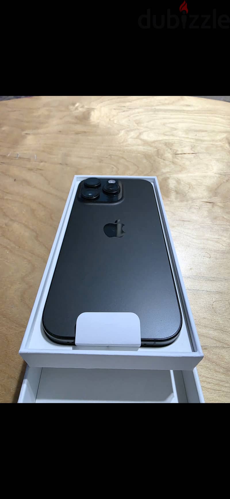 Apple iPhone 16 Pro 1