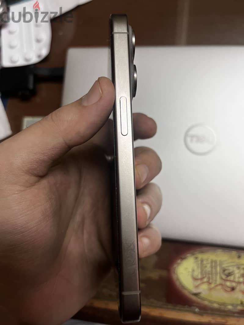 Apple - iPhone 15 Pro 4