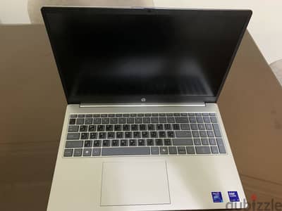 للبيع HP Laptop 15-fd1028ca — حالة ممتازة جدًا وشبه جديد
