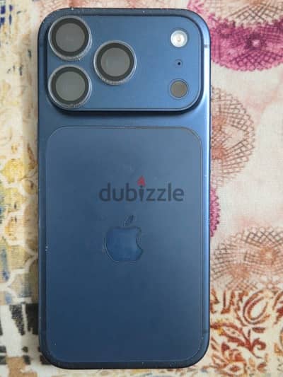 Apple - iPhone 17 Pro Apple - iPhone 17 Pro