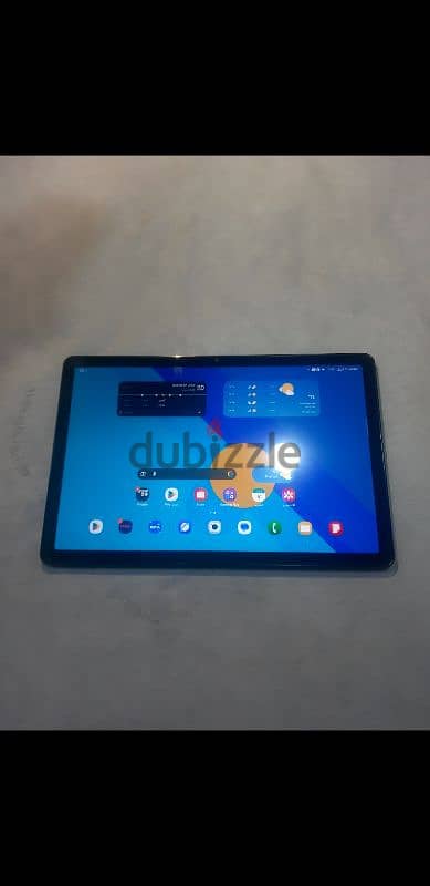 Samsung A9+   معاه هدية