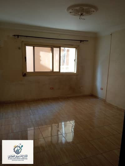 Apartment for rent in Maadi, steps to 77 Street and Maadi Club, very close to the metro and all services